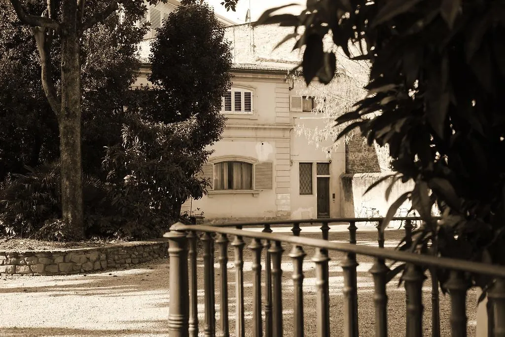 Appartement Manzonia à Florence 0*,